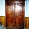 Armoire v&ecirc;tements liturgiques