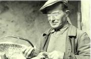 Fabrication d'un panier en noisetier (abelhanhiè) - 1961